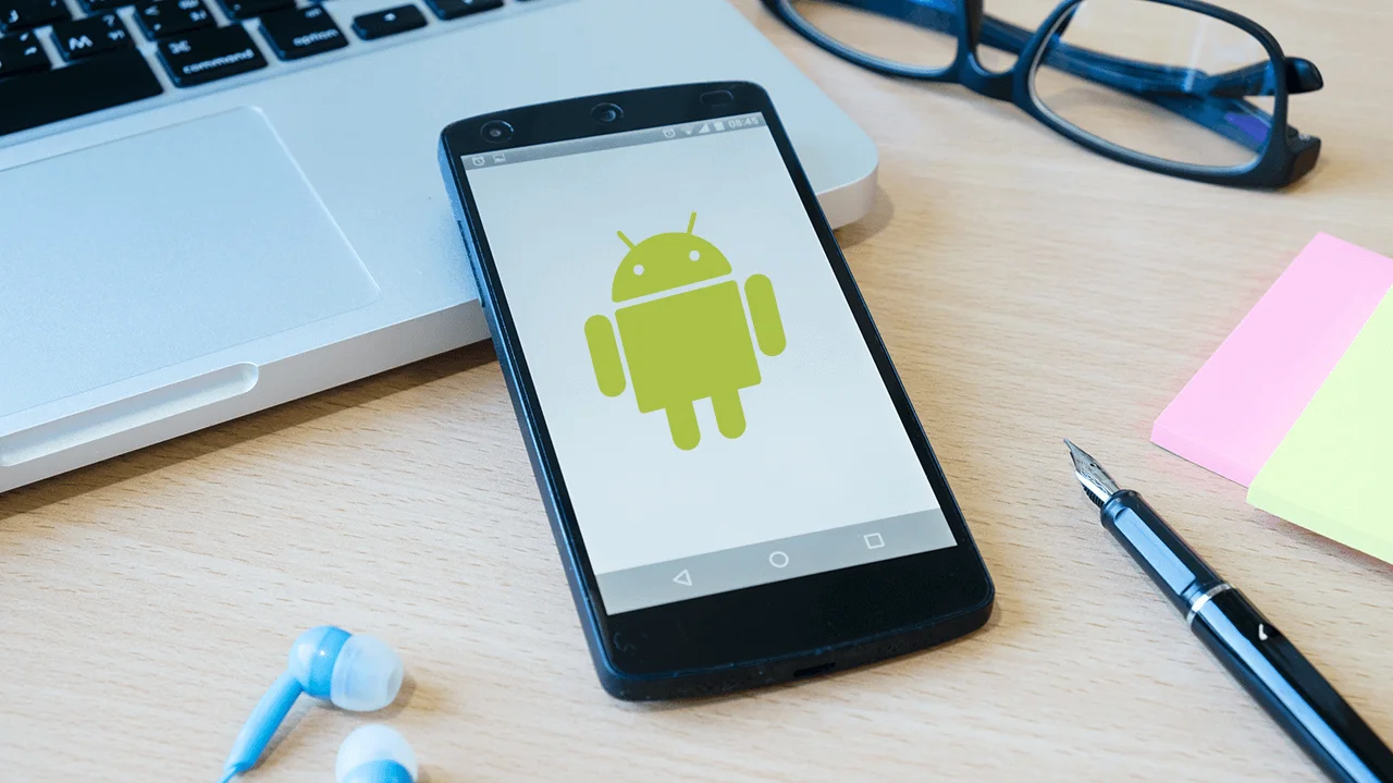 How to Hire Android App Developer: Rates, Job Description, Interview Questions